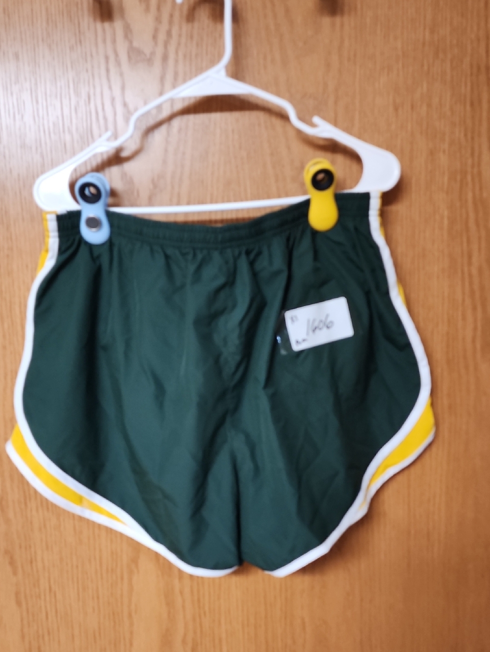 Nike Green Bay Packers Athletic Running Shorts womens Xl number 1606